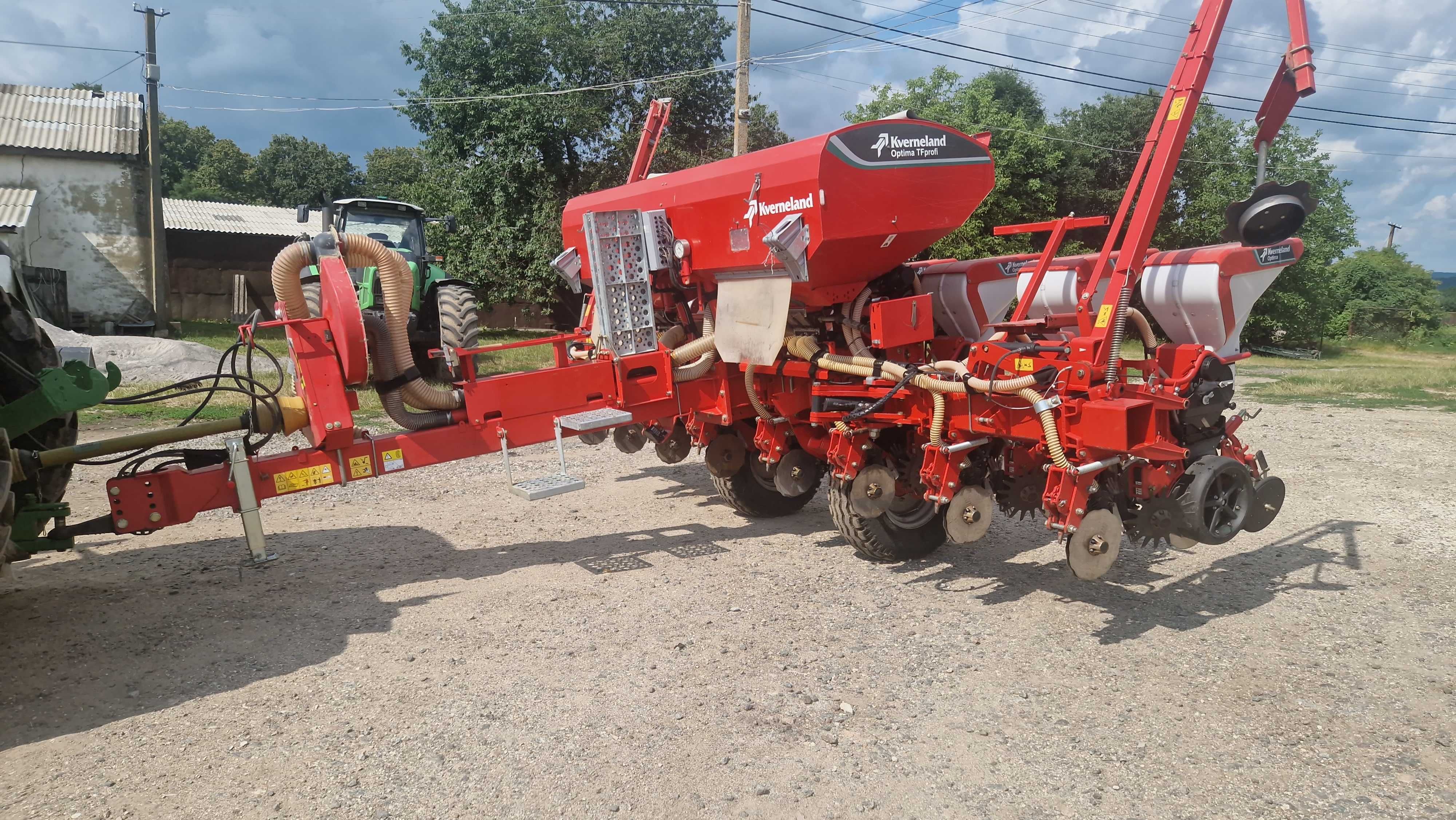 Kverneland OPTIMA TF PROFI 8