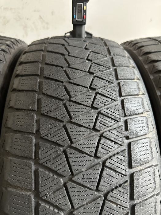 Bridgestone Blizzak dm v2 225/55r18