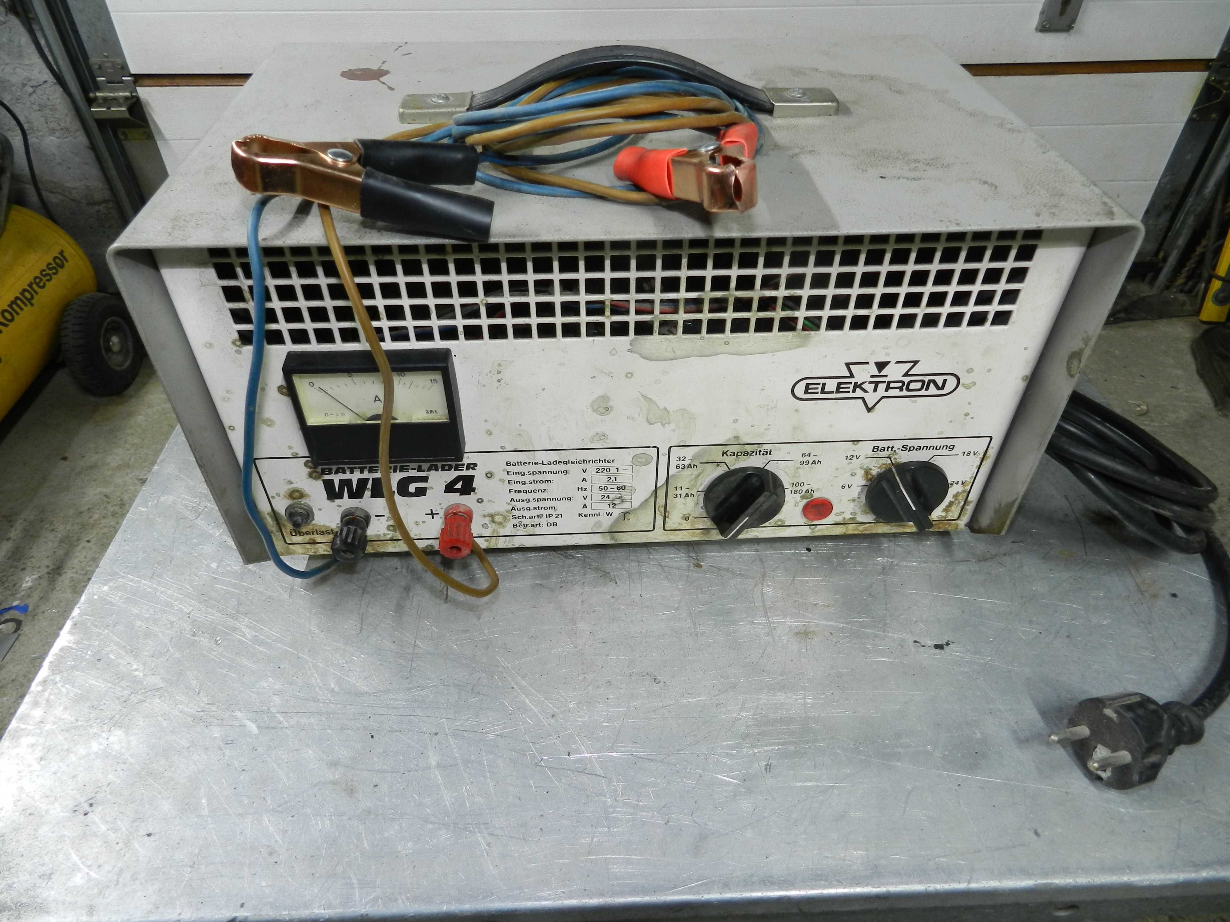 Prostownik Elektron WLG 4 z rozruchem 180 W