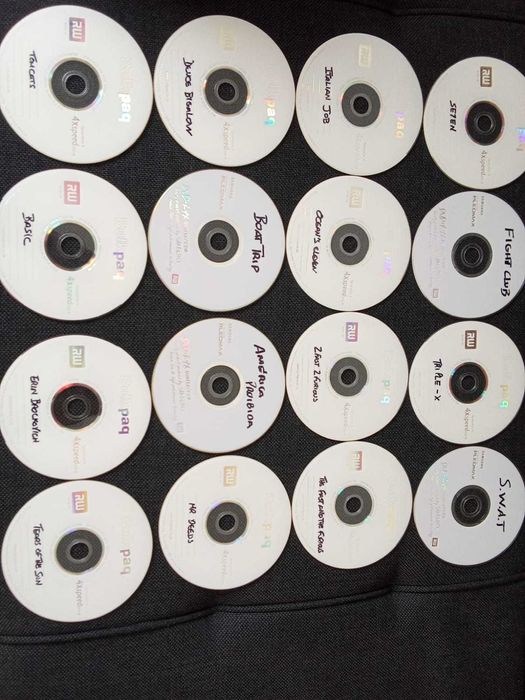 Vendo 16 filmes em bom estado