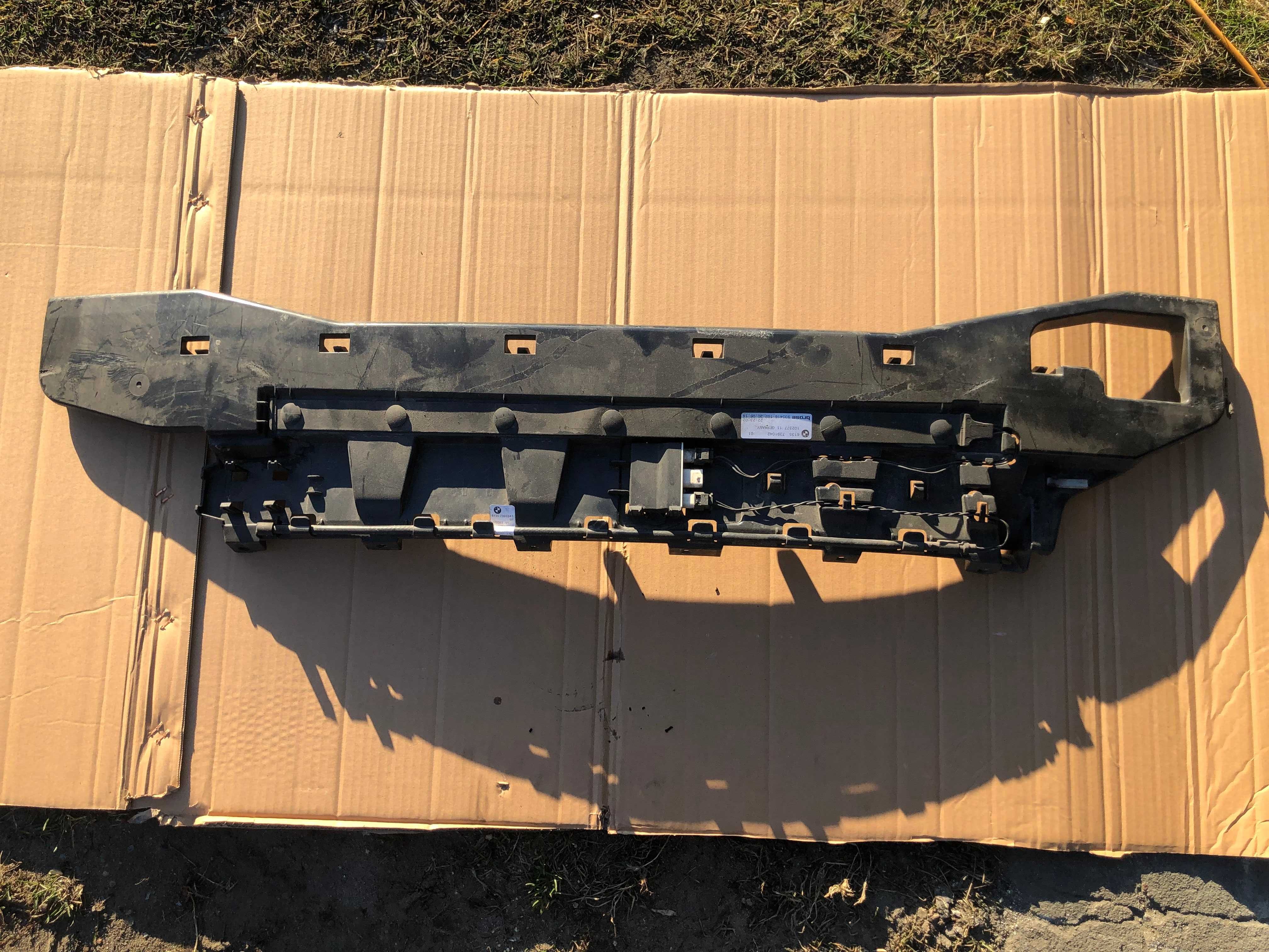 ślizg zderzaka tył tylny antena smart opener bmw f11 komplet