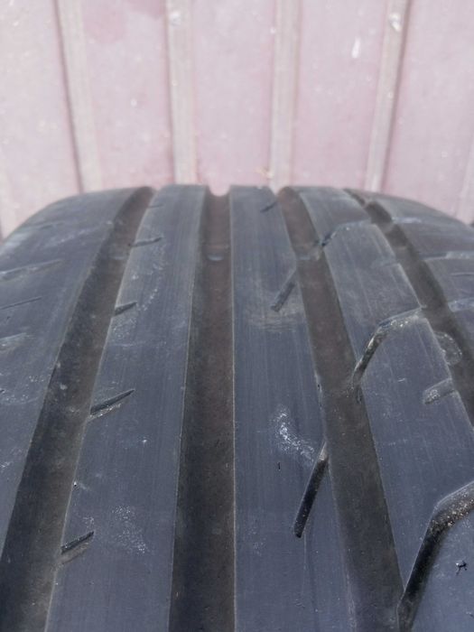 Opony 215/55/R18  Continental