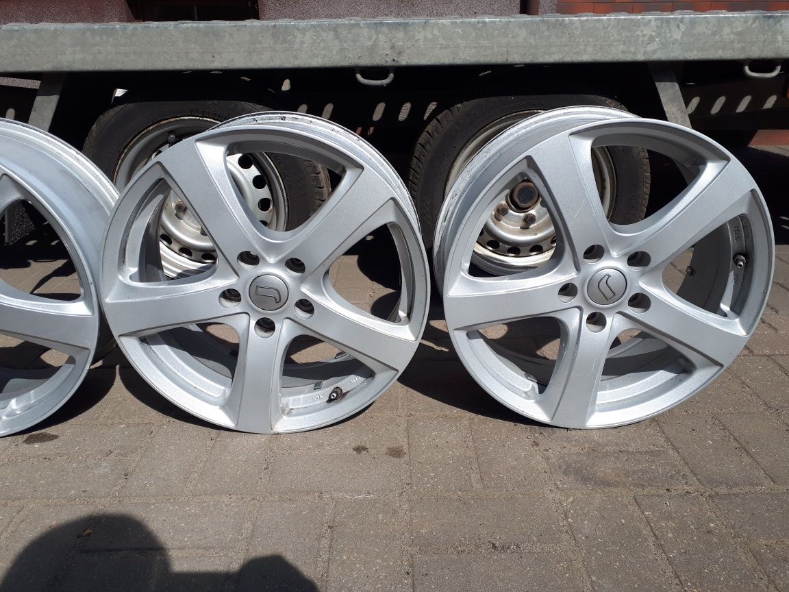 Alufelgi 17 cali 5x112 z czujnikami