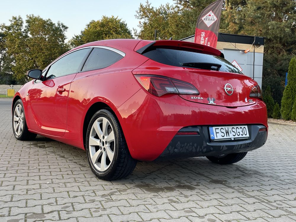 Opel Astra J GTC 2014 1.7 CDTI