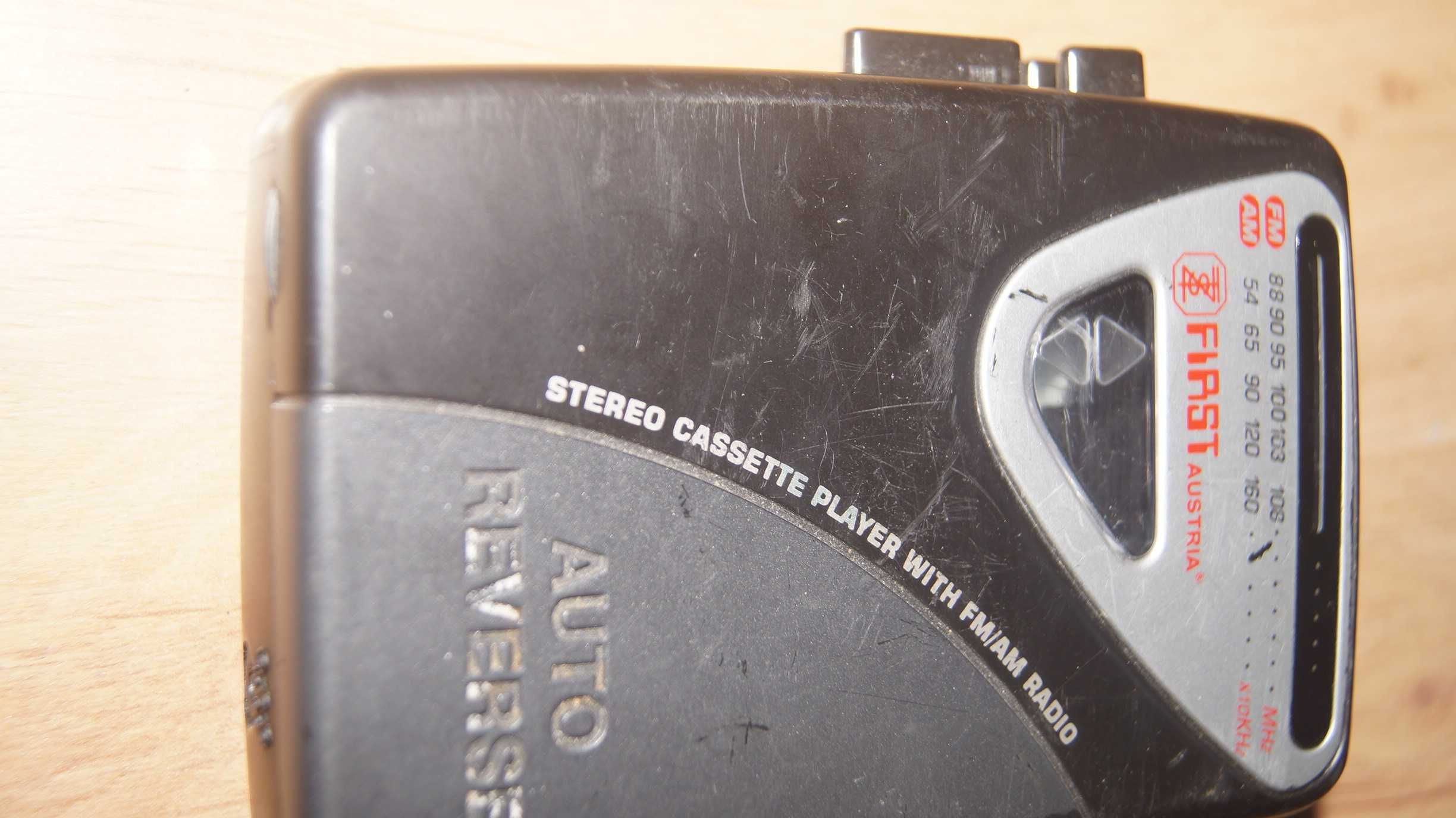 Walkman odtwarzacz kasetowy stereo FM/AM Radio FIRST Austria Vintage