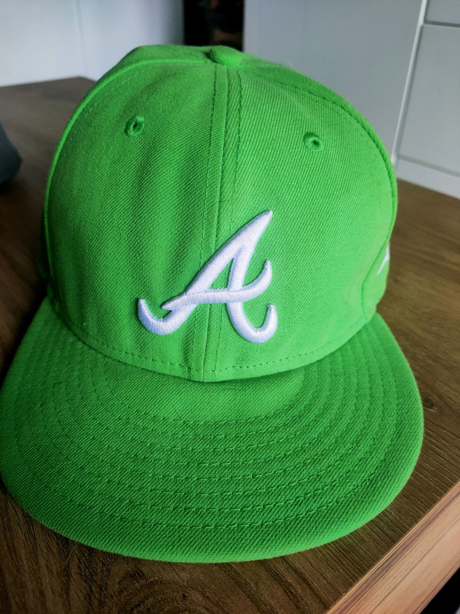 Sprzedam czapkę Bejsbolówkę.