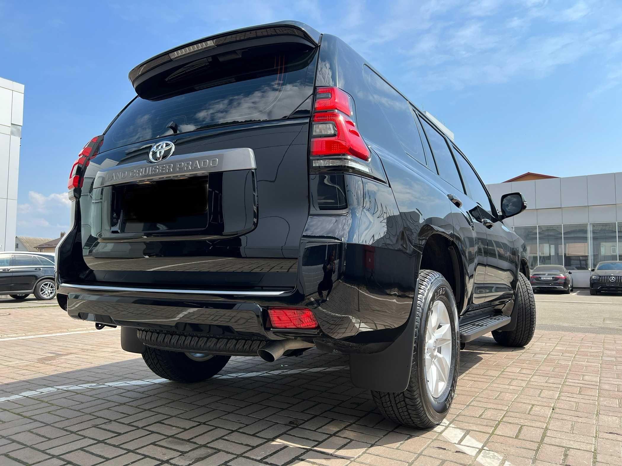 СРОЧНО! Продам Легендарный Toyota Land Cruiser Prado 2023-года 2.8TDI.