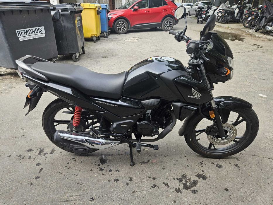 Honda CB125F, CBF125, rocznik 2024, kat. B 125cc