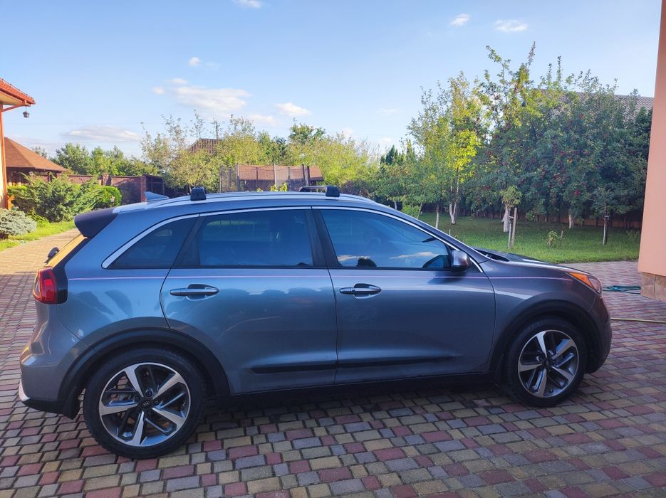 Продам авто Kia Niro 2017 р.в, 1,6 гібрид 149 тис.км., клімат.