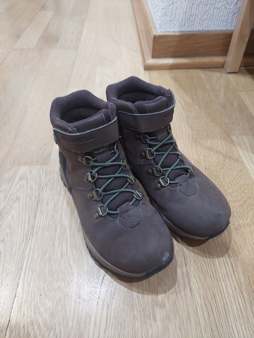 Botas Merrell criança (tamanho 33)