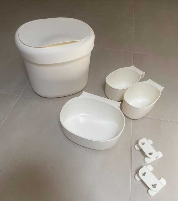 Conjuntos de cestos de arrumação para trocador de fraldas