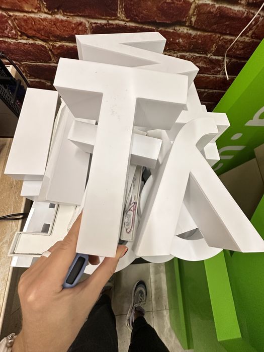 лайтбокс світлова вивіска світлові букви реклама