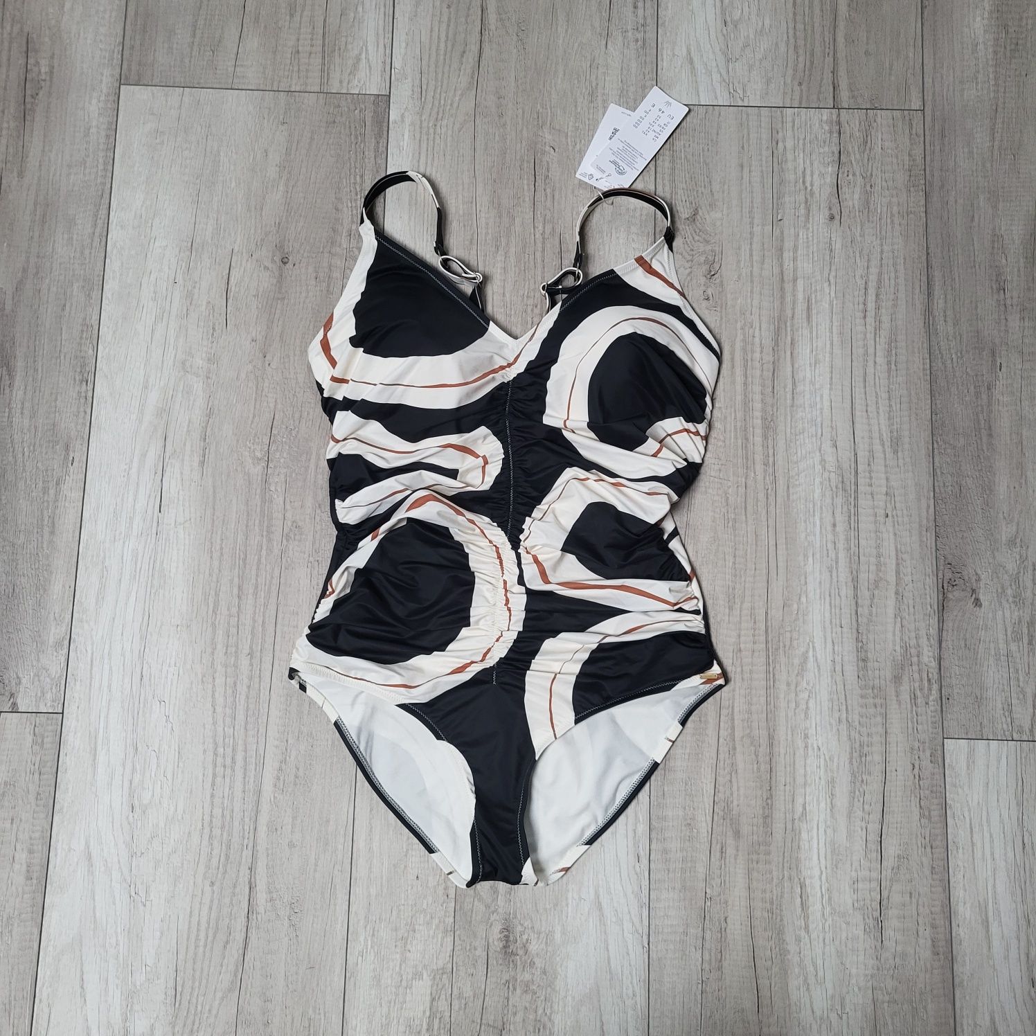 Strój kąpielowy jednoczęściowy Triumph 46E summer Allure krem czarny