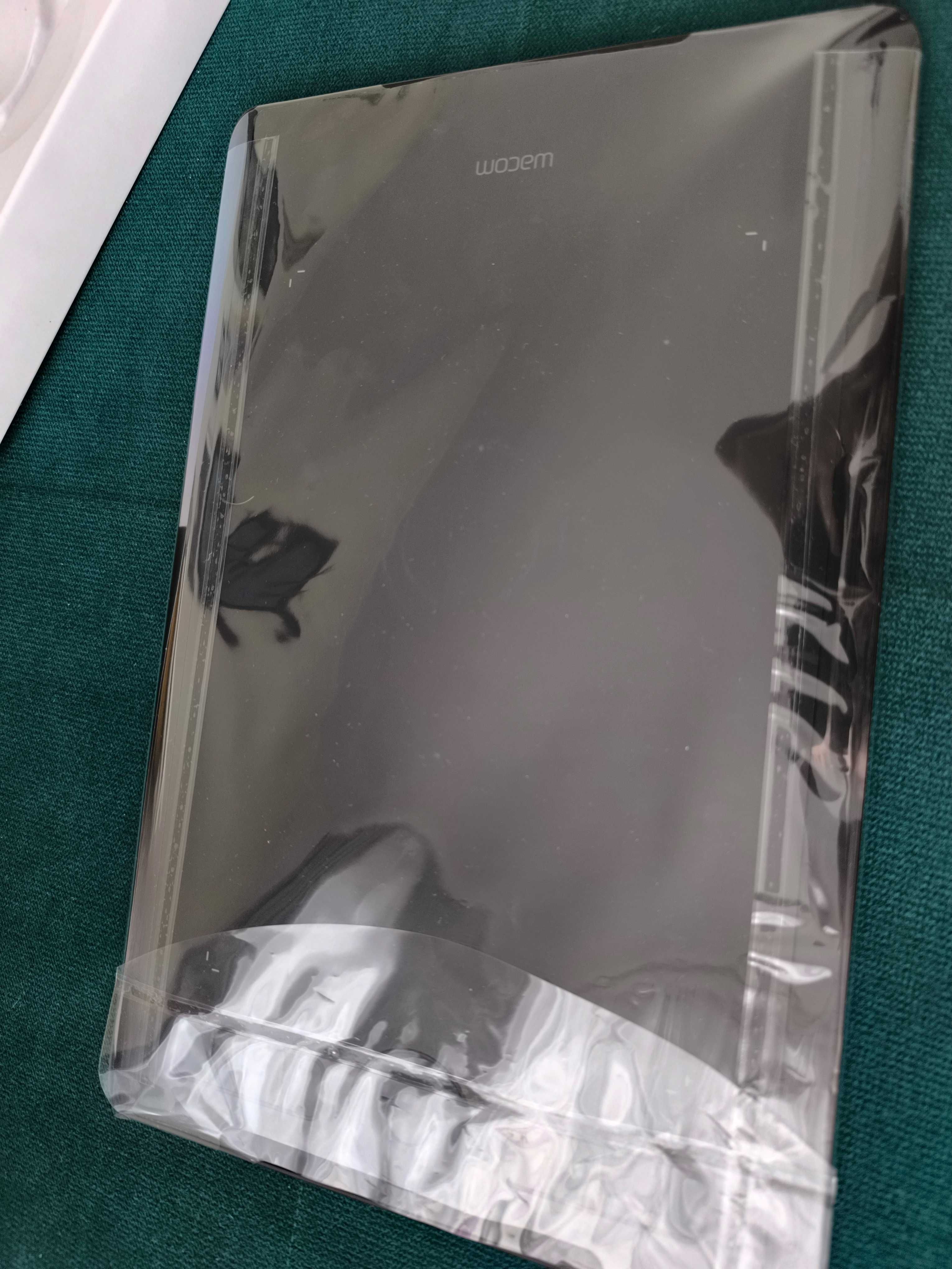 Tablet graficzny WACOM Intuos PRO Paper Edition