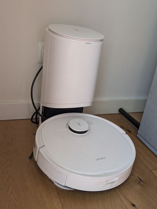 Robot sprzątający Ecovacs Deebot t9+