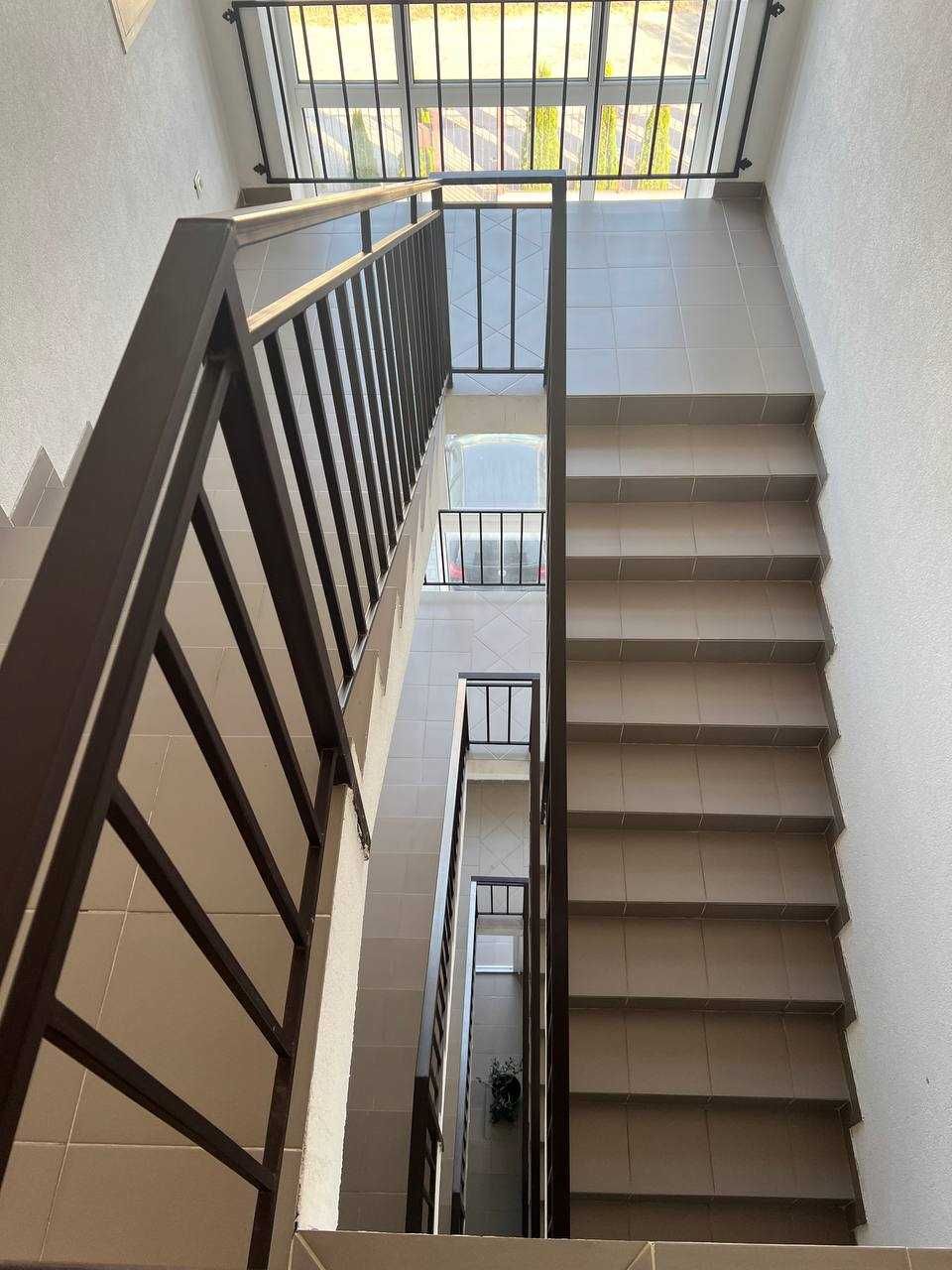 Продаж 3к квартири 75,6 кв.м. автономне опалення