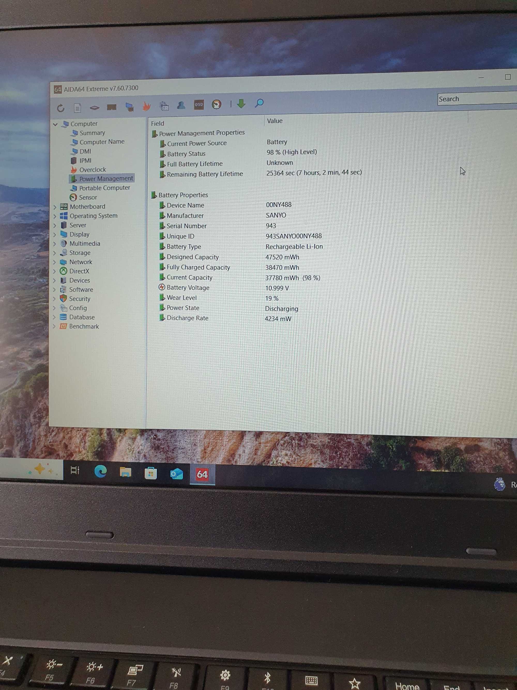 Ноутбук Lenovo ThinkPad L570+ Док-станція.