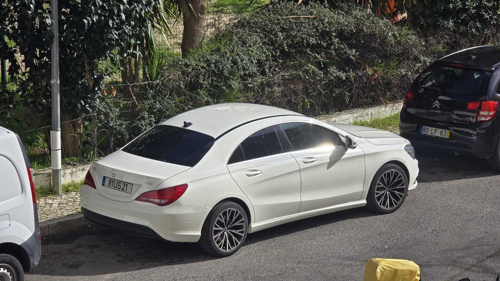 Urgente Mercedes  CLA 180