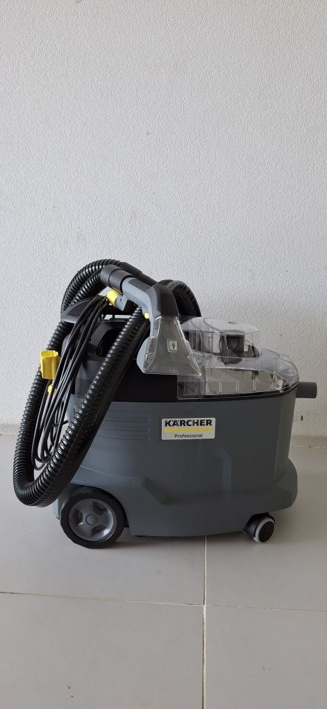 Lava Estofos Karcher Puzzi 8/1 - 1200W