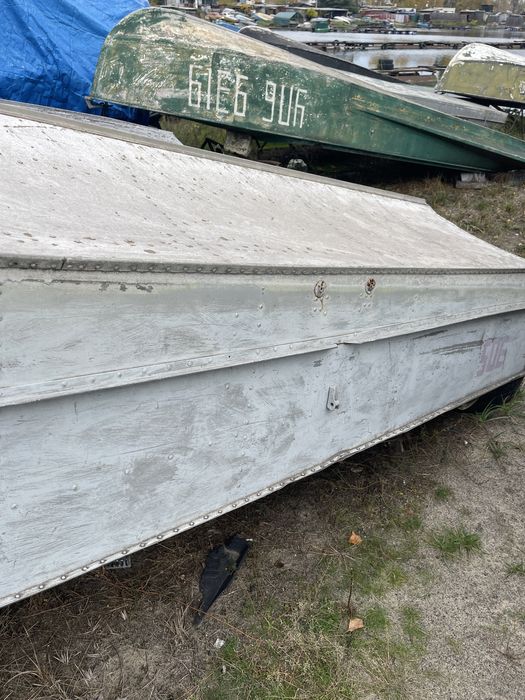 Продам лодку Прогресс-2М - в идиальном состоянии!