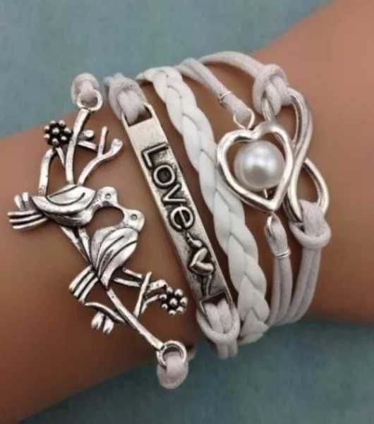 Conjunto de 4 novas pulseiras de amizade