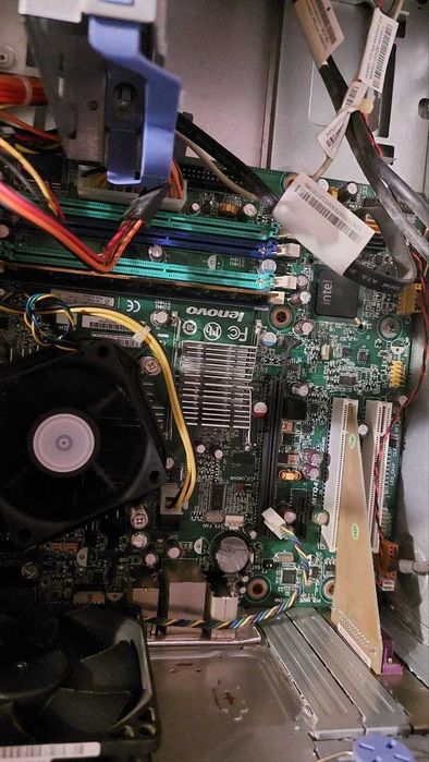 Комп'ютер Lenovo M58p E8400 3,00 GHz DDR3 4Gb та HDD 200Gb