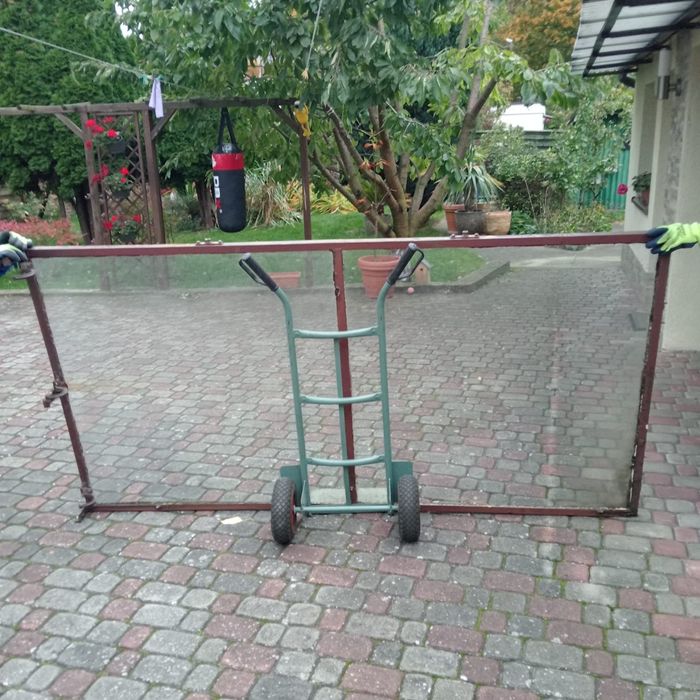 Oddam duże okno zdemontowane z oranżerii 240cm x 120cm