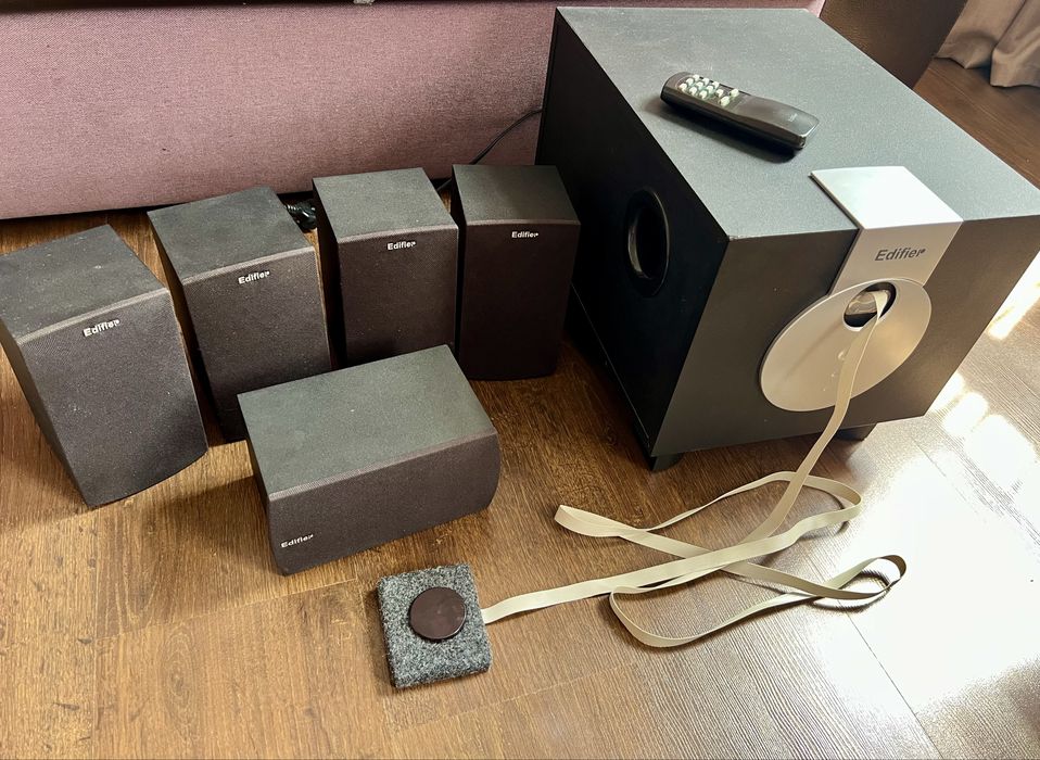 Edifier R501 колонки