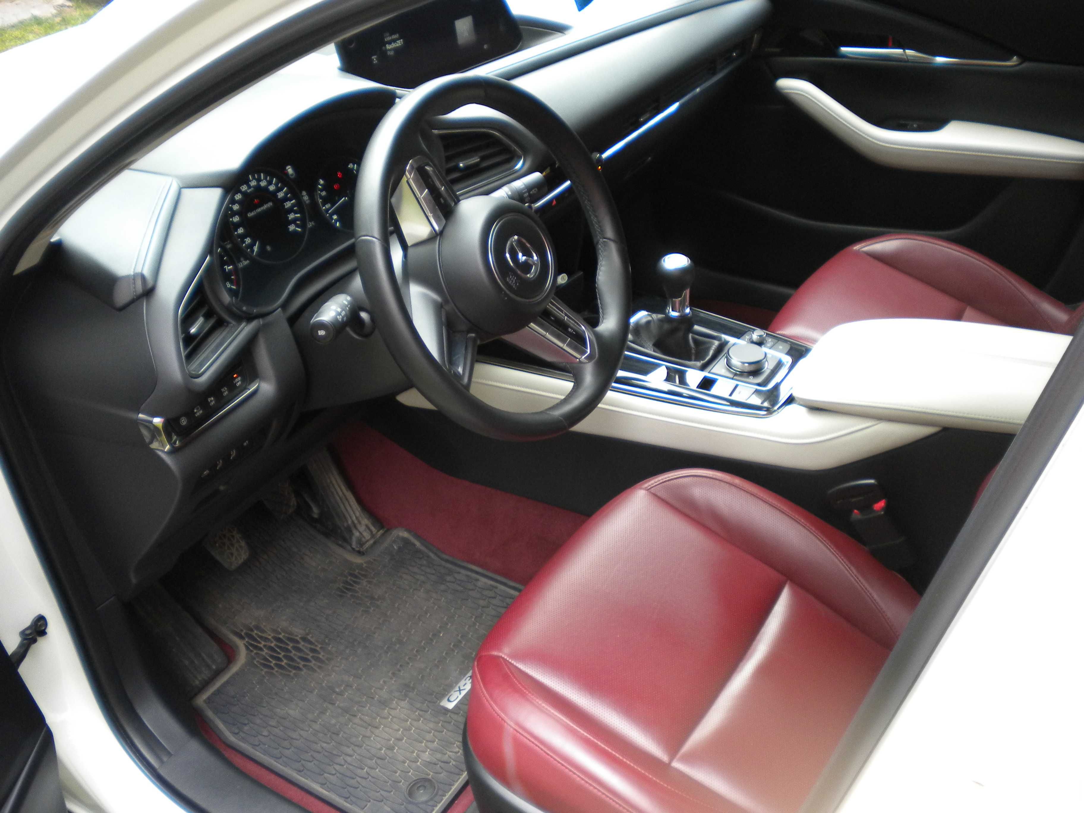 MAZDA CX30 aniversale