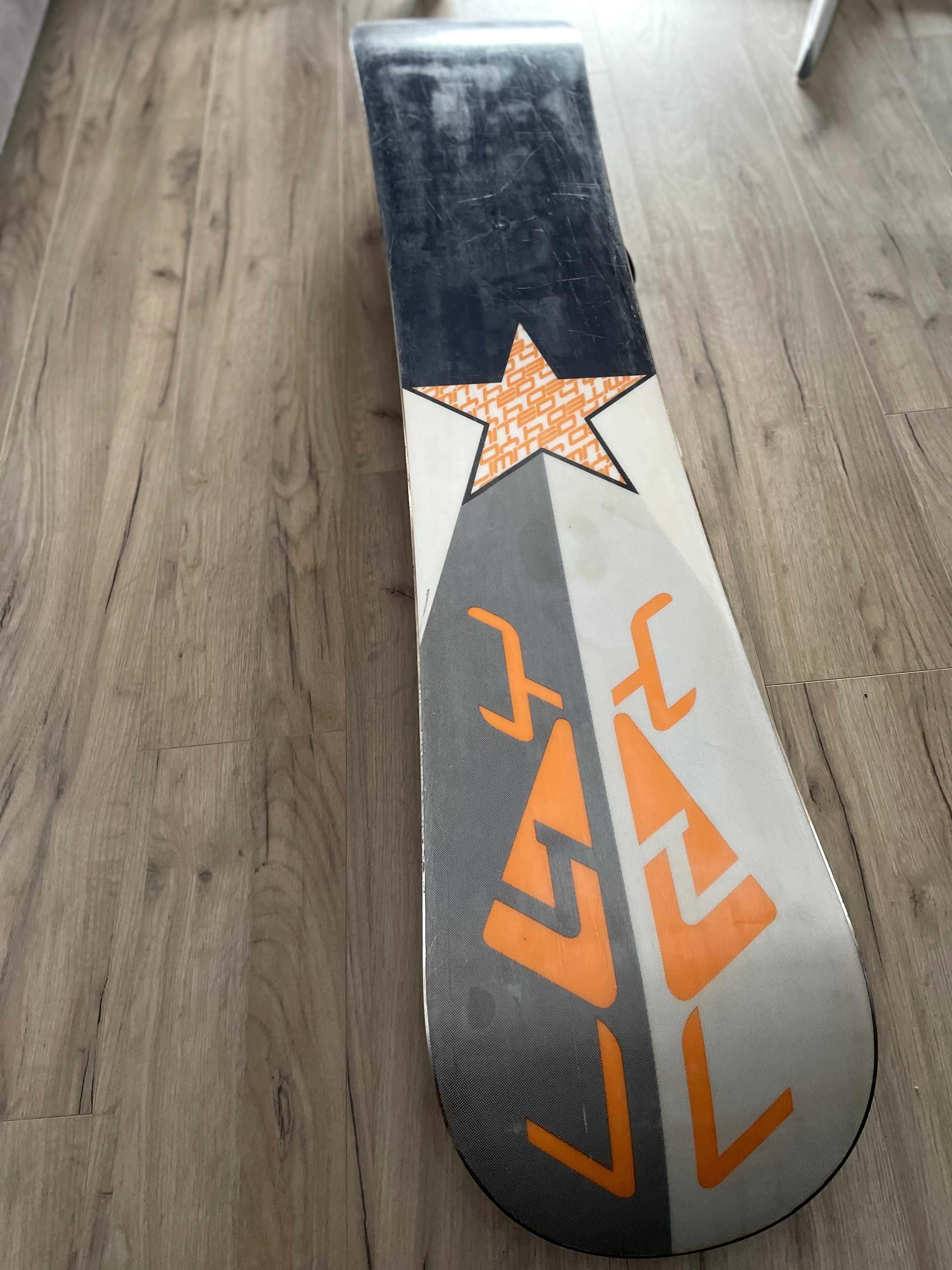 Deska snowboardowa L4Y 145cm z wiązaniami Drake