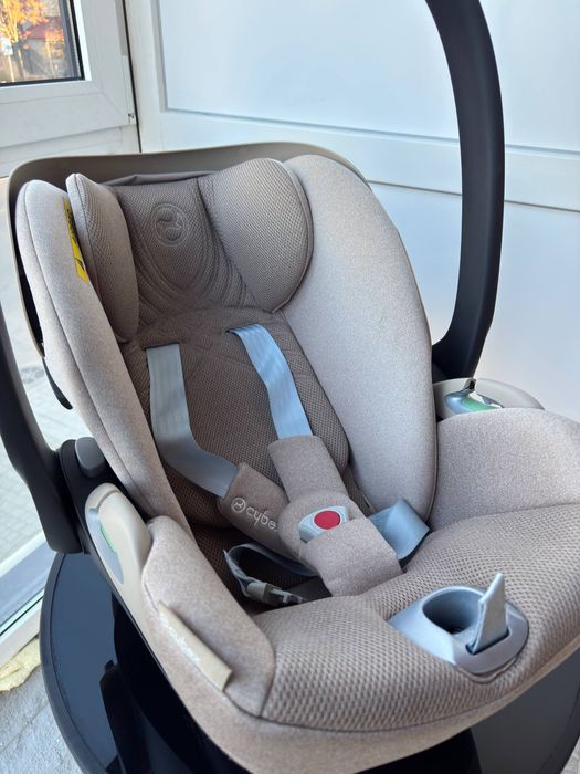Автокрісло Cybex