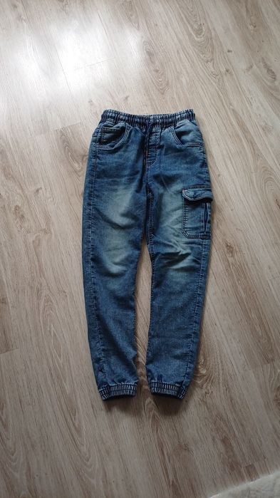 Spodnie  Joggery