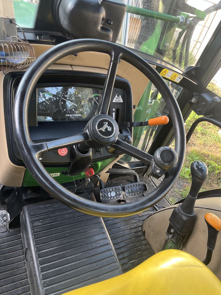 John deere 5065e