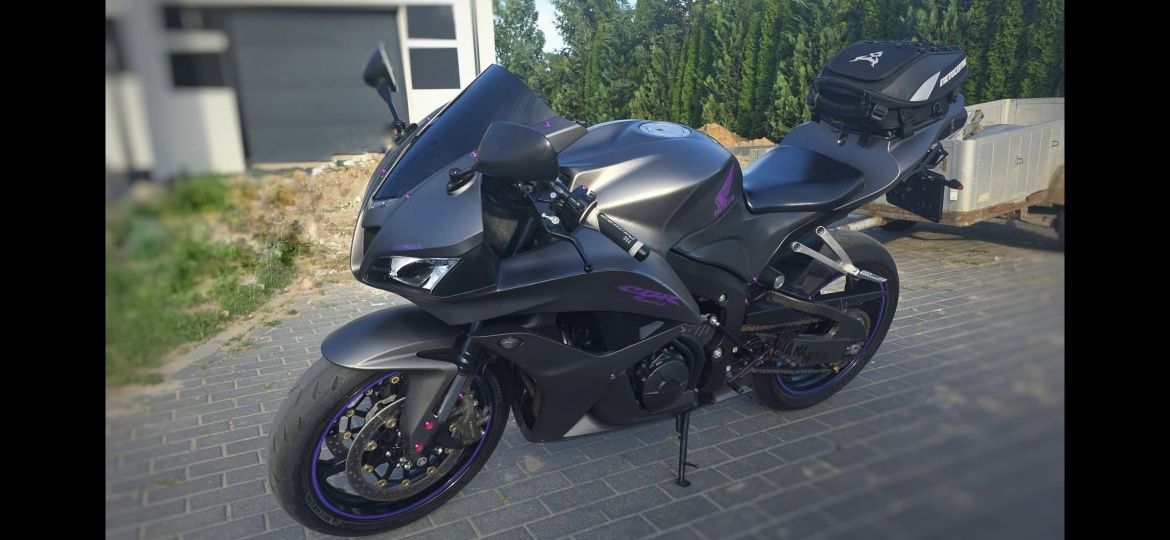 Honda CBR600RR PC40