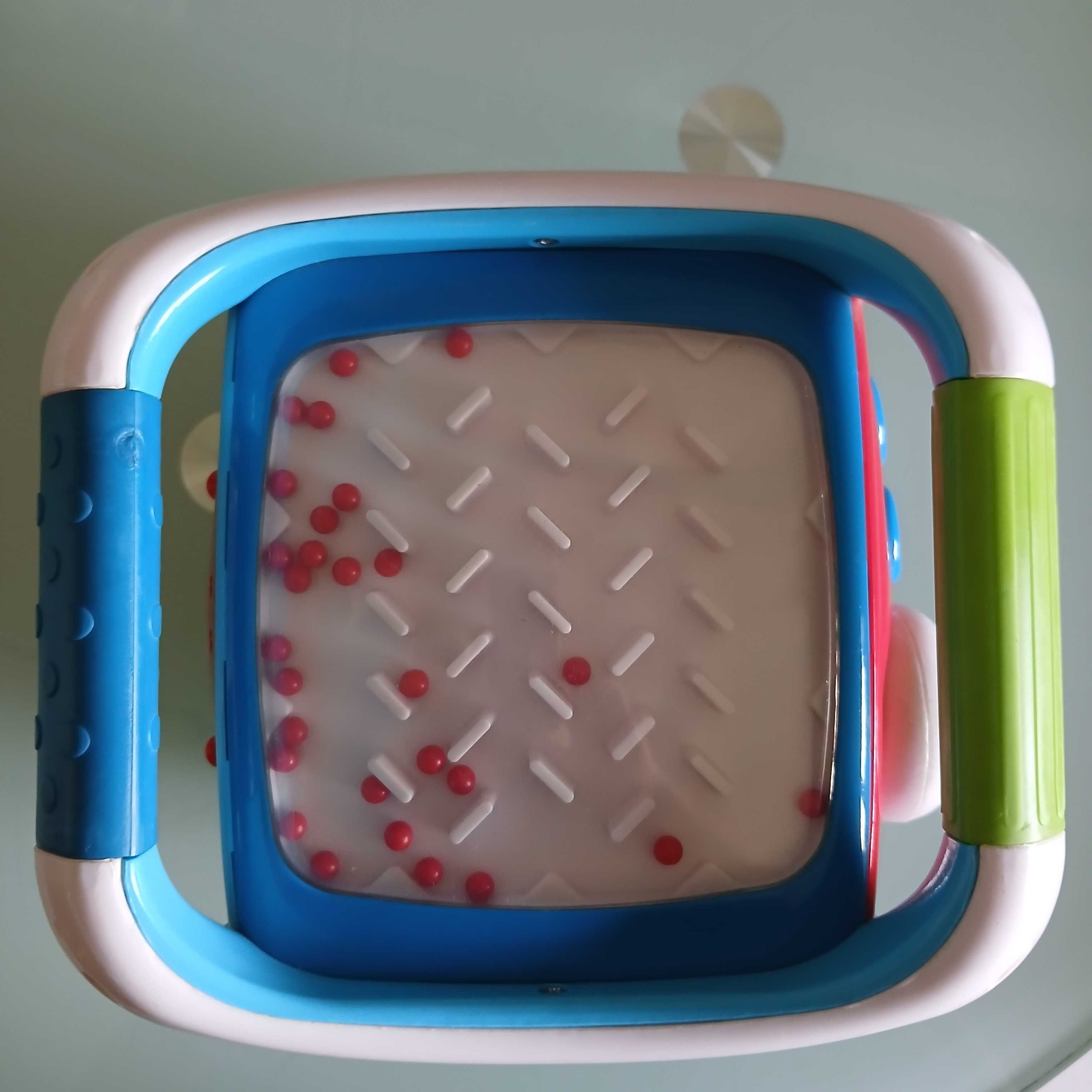Cubo de Atividades Interativo para Crianças (1-2 anos)