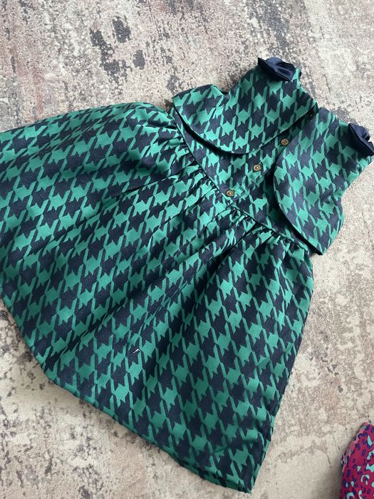 Сукня Плаття Ошатна сукня на дівчинку 3-4 роки