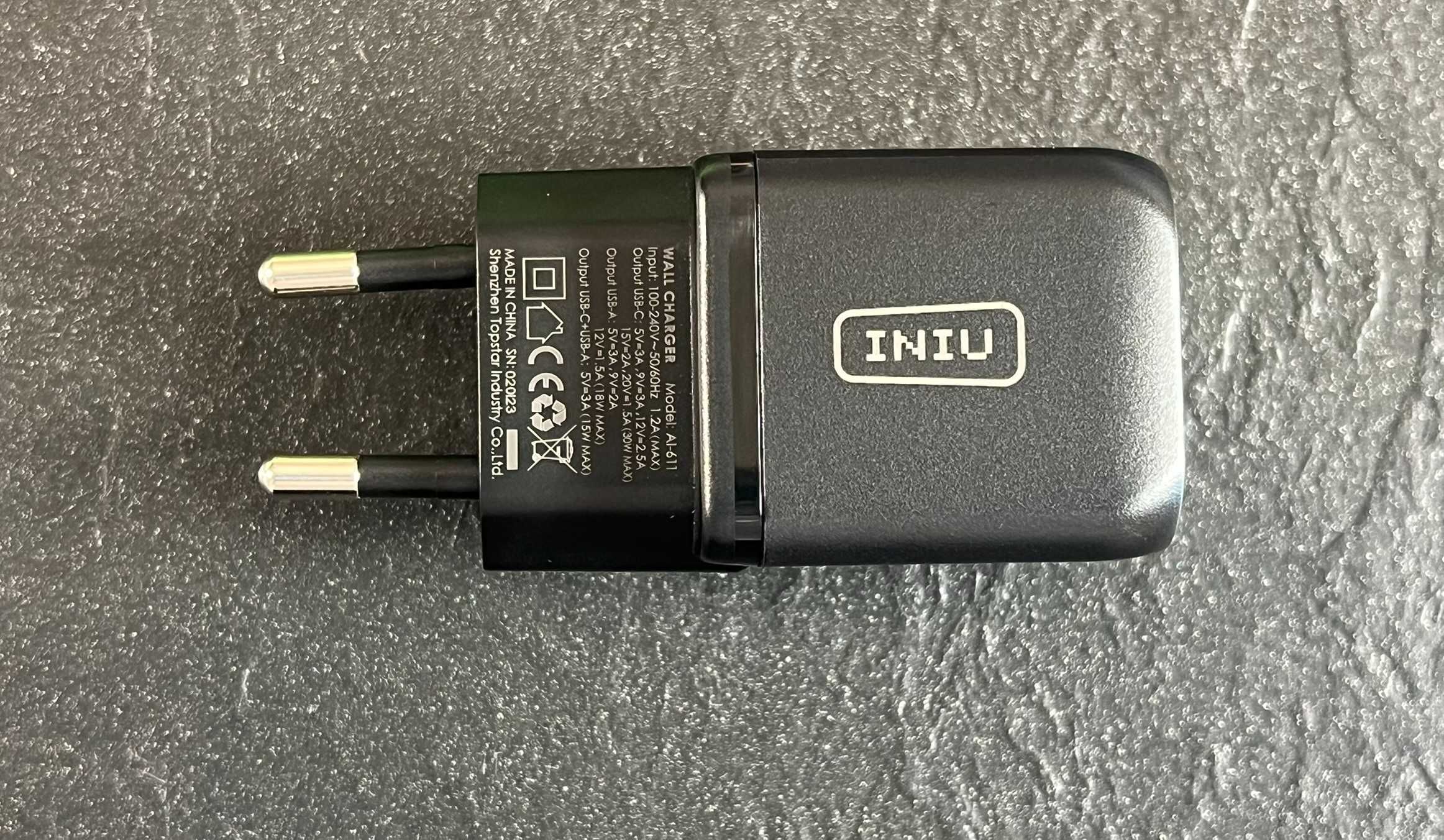 INIU Ładowarka 30W USB C i USB A szybkie ładowanie PD 3.0