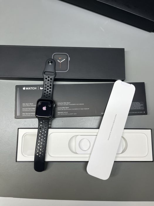 Apple Watch SE 1Gen 44mm Nike