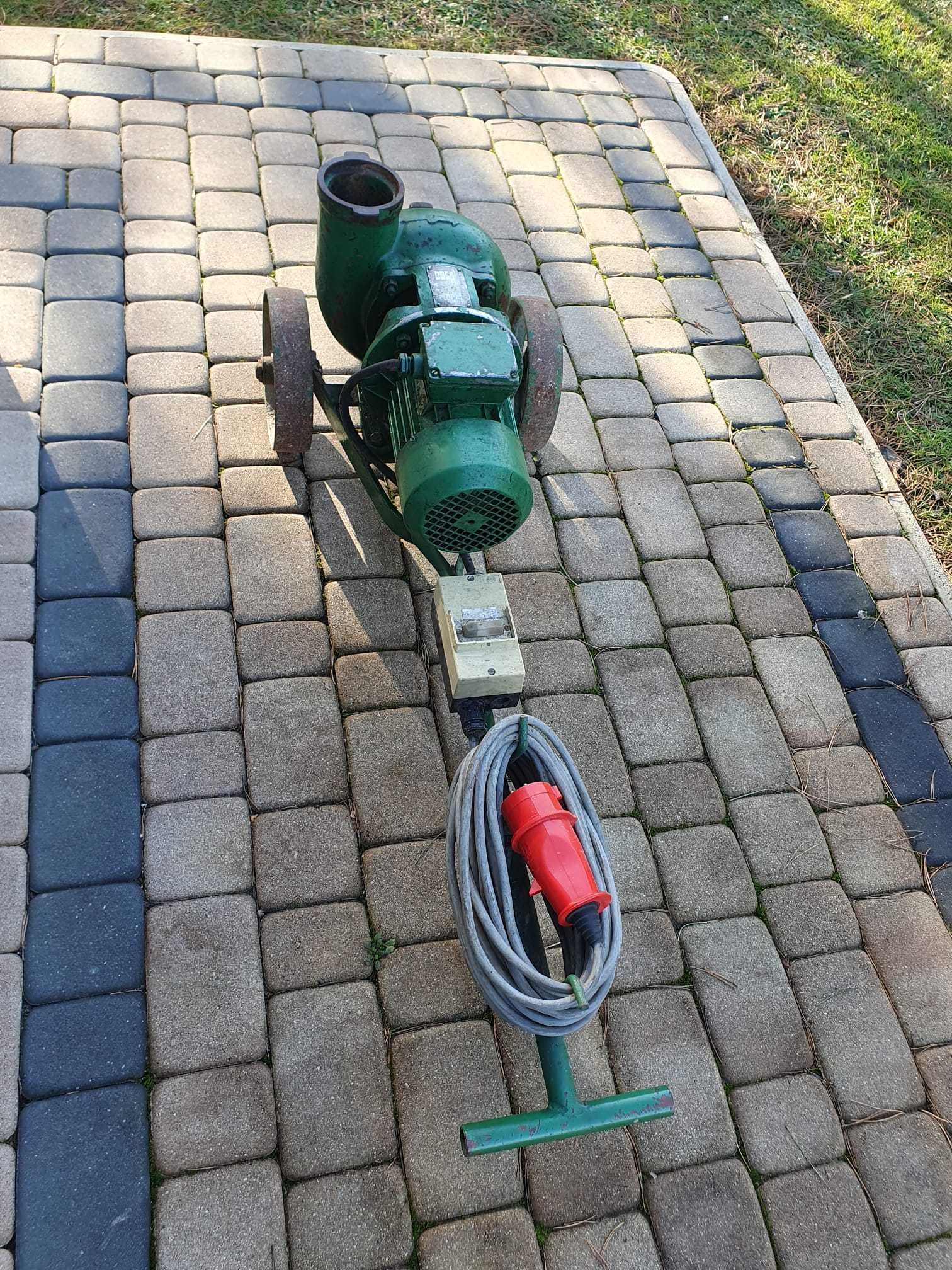 Pompa do szamba i wody Białogon 75GN-140B