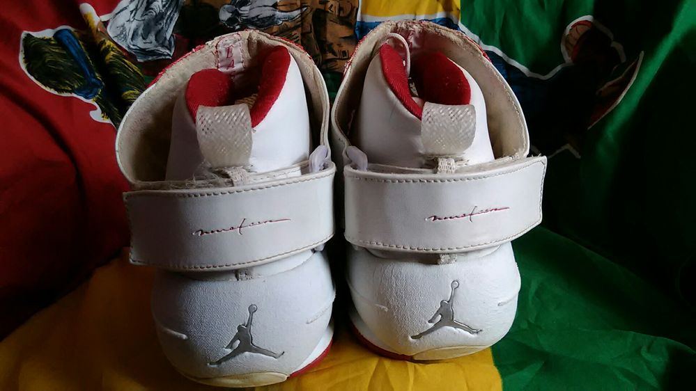Jordan 19 og Midwest White Varsity Red mega obniżka