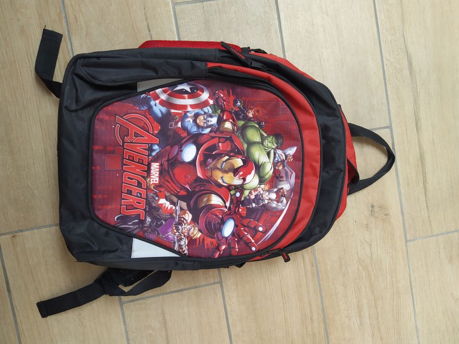 Plecak trzykomorowy Marvel