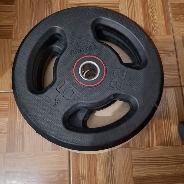 Discos 10kg - 28mm de borracha com pega