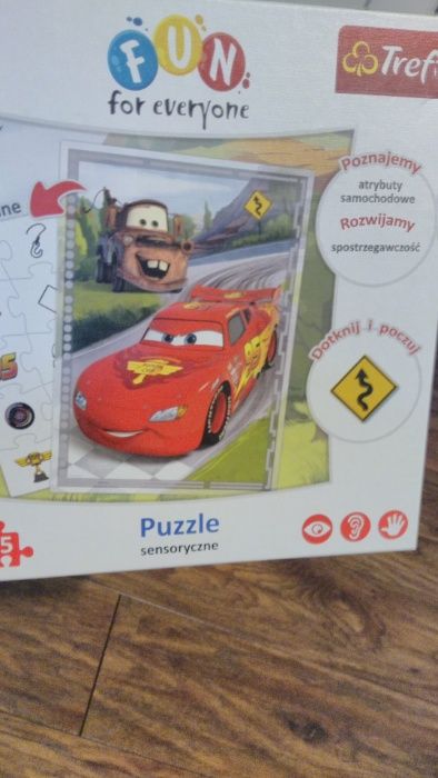 Puzzle sensoryczne, dwustronne CARS Auta Trefl 3+