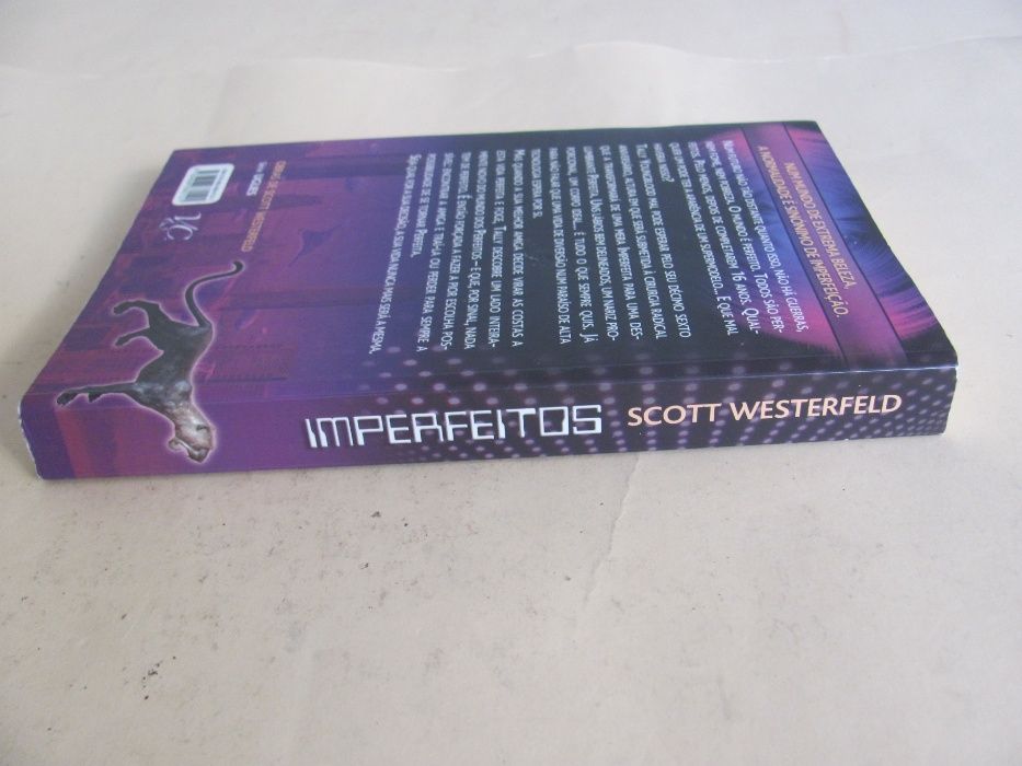 Uglies 1 - Imperfeitos de Scott Westerfeld