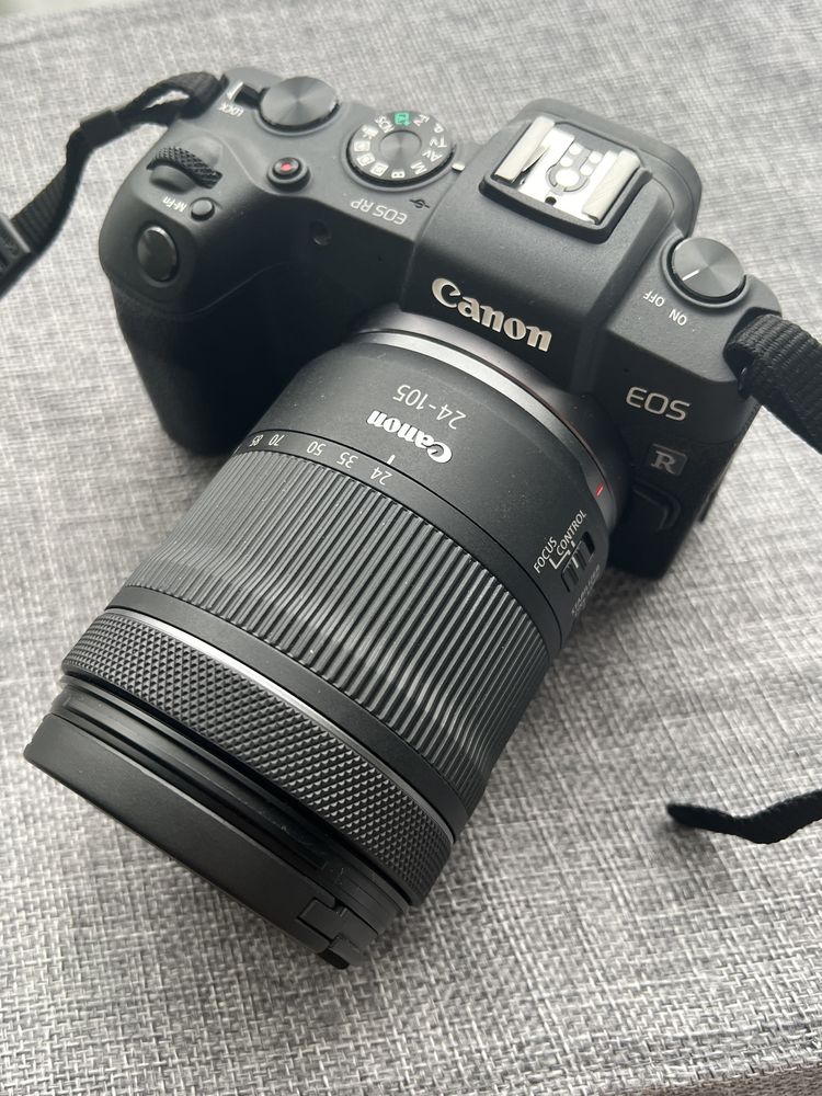 Aparat Canon EOS RP + RF 24-105mm F4-7.1 IS STM