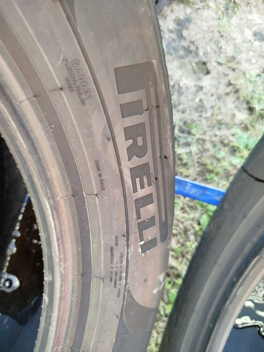 A146# Opony uzywane zimowe 275/50/20" Pirelli