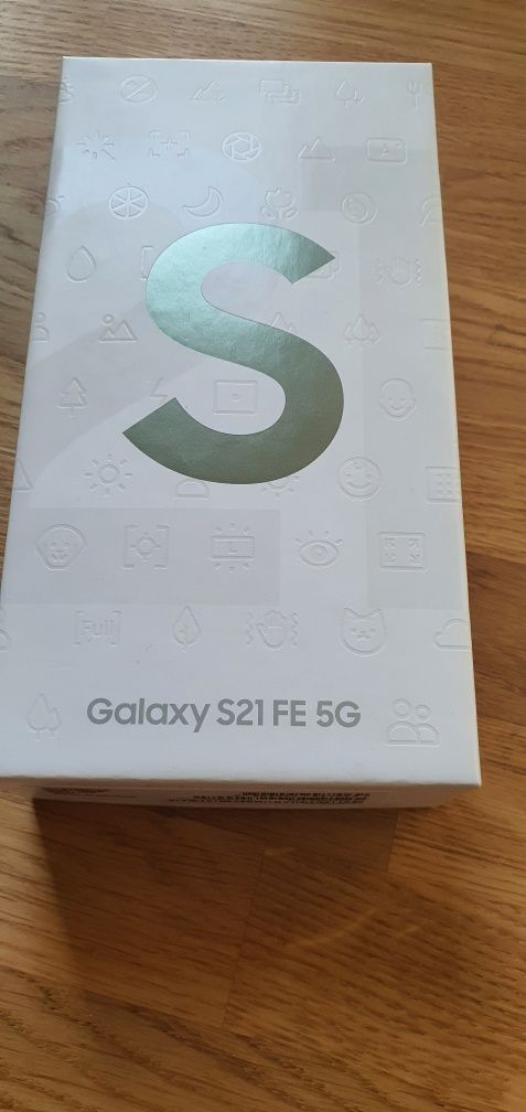 Samsung S21 FE 5G 6 GB / 128 GB Oliwkowy