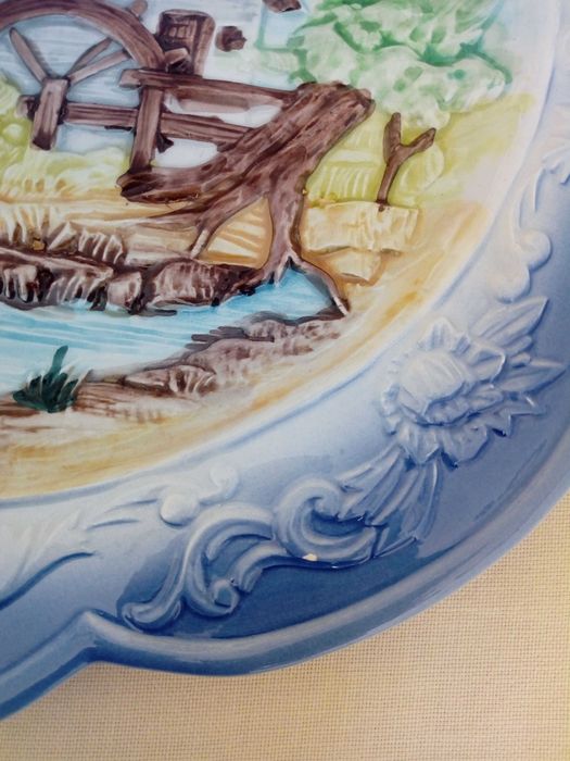 talerz porcelanowy na ścianę. "Młyn"