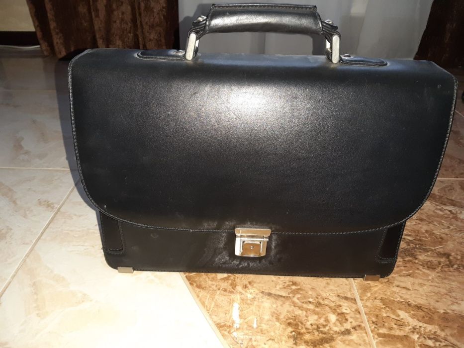 Портфель/чемодан кожаный