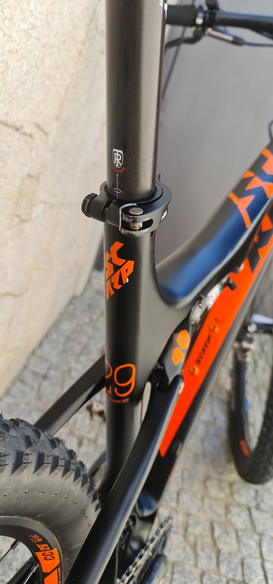 KTM Scarp prestige carbono